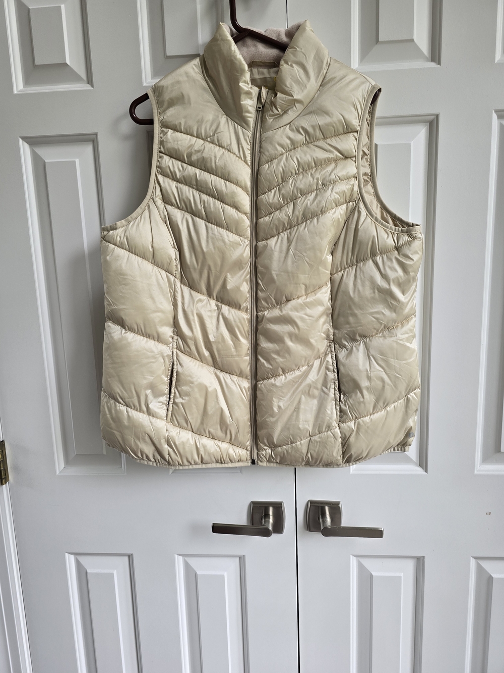 Women's Cream/Champagne Quilted Puffer Vest with Stand Collar